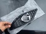 2007-2009 Mercedes-benz W221 S550 S600 S400 S350 Bumper Mesh Grille Fog Light Rh. Fixed Price $94.00.