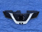 Nissan Rogue Grille 62310-4BA0A New Oem. Fixed Price $160.00.