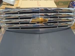 Genuine Gm Pearl Bright Chrome Front Grille Assembly 15845269 Like New. Fixed Price $99.00.