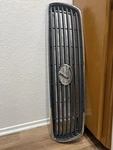 2001 - 2003 Lexus LS430 Front Upper Grille Oem Little Broken. Fixed Price $100.00.