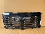 2022-2024 Gmc Sierra 1500 Denali Ultimate Grille W/cam Oem Vador Chrome G109. Fixed Price $799.99.
