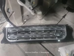 Slv Grille Oem 14-16 Land Rover LR4. Fixed Price $150.00.