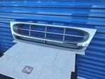 1997-2002 Ford E150 Van Chrome Grille W/silver Insert Factory Oem #F7UB-8150-BCW. Fixed Price $237.99.