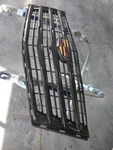 Grille Platinum Upper Fits 15-20 Escalade 581902. Fixed Price $517.39.