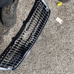 00-05 Lexus GS300 400 450 Front Radiator Grille 53101-30150. Fixed Price $115.21.