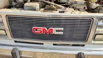 1992-1996 Gmc Van 3500 Front Center Grille Assembly Oem White 15667813. Fixed Price $249.38.