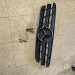 2001-2002-2003-2004-2005 Mercedes W163 ML500 ML430 ML320 Grille With Bracket. Fixed Price $89.00.