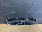 2001 To 2004 Volvo S60 Front Upper Grille Oem R2045 Dg. Fixed Price $21.55.