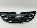 Oem 2011 2012 2013 Hyundai Sonata Upper Center Grille. Fixed Price $38.51.