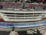 Grille Argent Fits 92-96 Ford E150 Van 104960657. Fixed Price $108.30.