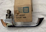Nos Oem 1973-1987-1991 Chevrolet Gmc Truck Door Handle 6272581. Fixed Price $350.00.