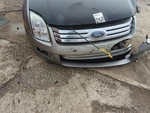 2006-2009 Ford Fusion Front Grille Bumper Not Included UQR79. Fixed Price $108.13.