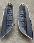 12 Volvo S60 Front Bumper Lower Grille Set Oem. Fixed Price $20.00.