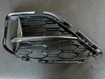 Oem 19-25 Bmw M840/ M850 Right Lower Grille With Carbon Fiber Trim 51118074422. Fixed Price $170.00.