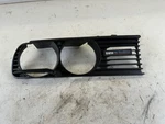 84-92 Bmw E30 Right Euro Headlight Grill Wiper Technic 318 325 876 092..... Fixed Price $189.99.