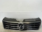 , 2018 Volkswagen Passat Front Grille 3C8 853 653. Fixed Price $201.48.