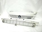 1999 2000 Volkswagen Eurovan Rialta Oem White Upper And Lower Grille Has Wear. Fixed Price $600.00.
