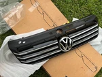 2012-2015 Volkswagen Passat Grille 561-853-651-C-OQE Oem. Fixed Price $280.00.