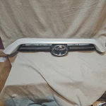 Oem Used Genuine Toyota 2020-2023 4RUNNER White Pearl Grille 53101-35100-A1. Fixed Price $150.00.
