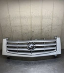 02-06 Cadillac Escalade Ext Front Upper Grille White Oem. Fixed Price $249.99.
