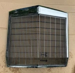 Lincoln D7LB-8A068-AE Grille 1977-79 Continental Mark V 5 For Parts, Chrome Read. Fixed Price $65.00.