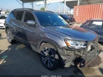 Chrome Grille *note* $ Oem 21-23 Volkswagen Atlas. Fixed Price $300.00.