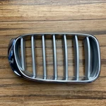 2011-2014 Bmw F25 X3 Front Right Side Kidney Grille Oem 51117237422. Fixed Price $27.32.