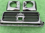 Mercedes Benz Genuine G580 2025 Grille Oem Head Light Bezel Gloss Black. Fixed Price $899.00.