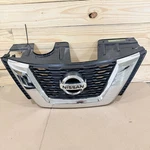 Genuine 2017 2018 Nissan Rogue Front Grille With Camera 62310-6FL0B Oem. Fixed Price $261.25.