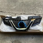 Nissan Rogue Grille 62310-4BA0A New Oem. Fixed Price $100.00.