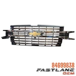 2019-2019 Chevrolet Silverado Grille Assembly Front New W/ Scuff Oem 84699838. Fixed Price $679.99.