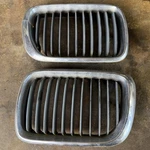 Oem Bmw E36 Facelift Front Kidney Grilles Set Pair 96-99 328 323 M3 318 325. Fixed Price $38.69.