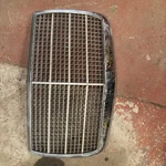 Original Mercedes W202 C-klasse Hlergrill Frontgrill 2028880023. Fixed Price $120.88.