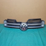 2006-2009 Vw Rabbit Grill W/ Emblem Oem 1K0853651A 1K0853655C 1K0853651K. Fixed Price $59.99.