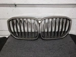 X5M 2023 Grille 2918447. Fixed Price $515.00.