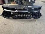 Grille Upper Korea Built With Surround View Fits 23-25 Sportage 2135521. Fixed Price $519.86.