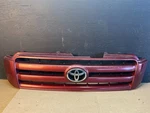 2004 2007 Toyota Highlander Front Upper Grille With Emblem AB7889 Dg. Fixed Price $72.50.