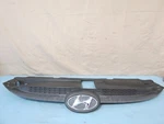10 11 12 13 14 15 Hyundai Tucson Front Upper Grille Mesh Oem 86351-2S000. Fixed Price $79.99.