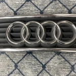 Original Audi Frontgrill 1999. 8D0853651J. PA6GF15 ZA2. Italy. Fixed Price $129.00.