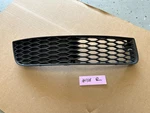 2000-2006 Audi Tt Lower Front Right Passenger Grill Insert 8N0 807 682. Fixed Price $55.00.
