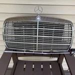 Vtg Mercedes Benz Grille 123 888 03 With Badge And Ornament. Fixed Price $149.00.