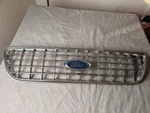 2002-2005 Ford Explorer Front Grille Assembly Oem 5L24-8200-BAW. Fixed Price $40.00.