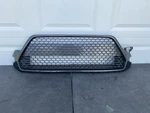 2020-2022 Toyota Corolla Bumper Grille GG160-01340 Oem. Fixed Price $100.00.