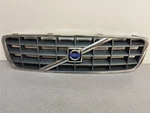 2001 2002 2003 2004 Volvo XC70 Grille 9190986 9190985. Fixed Price $24.95.