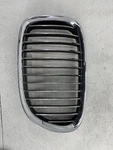 Oem 2012 Bmw 740I 740LI Left Upper Kidney Grille Black. Fixed Price $30.00.