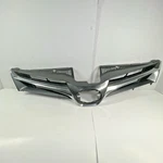 Used Upper Radiator Grille Fits 2018 2019 2020 Toyota Sienna Capa 117055771. Fixed Price $108.00.