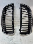 2006 Bmw 330 Front Grille Complete Set 224059-10 Oem (16). Fixed Price $64.99.