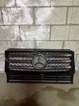2009-2018 Mercedes Benz G550, G63 Amg, G65 Grille Surround Oem. Fixed Price $200.00.