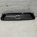 2010-2012 Toyota 4RUNNER Front Bumper Grille Oem Black & Chrome # 53121-35080. Fixed Price $115.00.