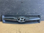 2005 To 2008 Hyundai Tucson Front Upper Grille Oem AA5973 Dg. Fixed Price $51.23.